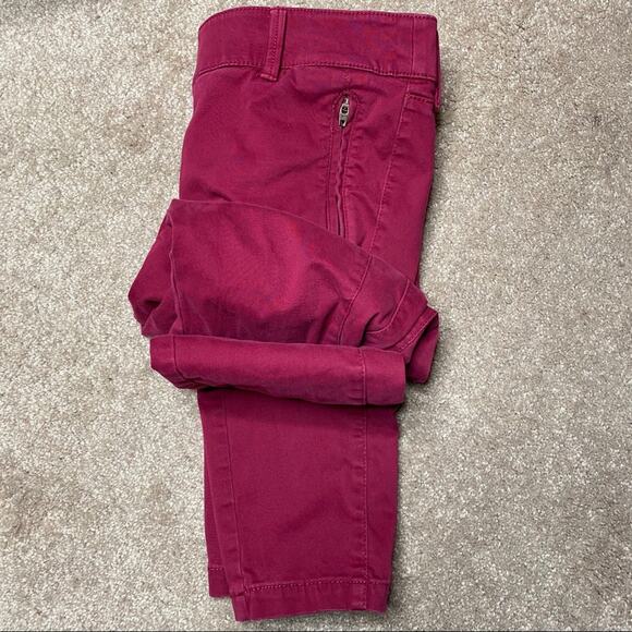 LOFT Petite Slim Zipper Pocket Red Pants Size 6P - Picture 1 of 7